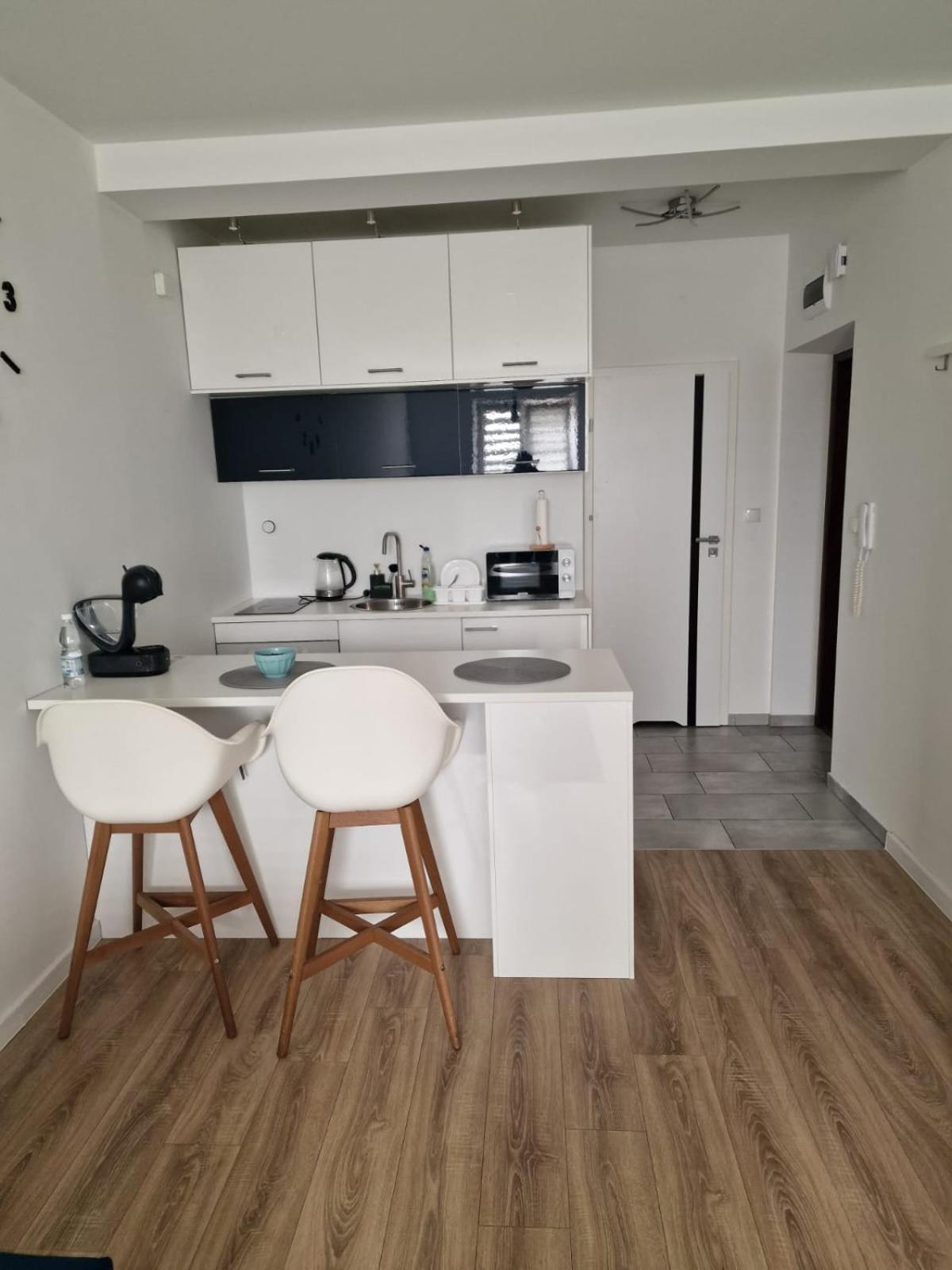 Apartament W Koninie Przy Ul. Wiosny Ludow 科宁 外观 照片